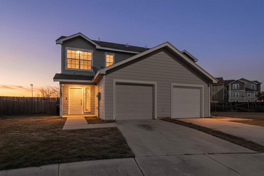 4502 Alamosa Street, Fort Worth, TX 76119