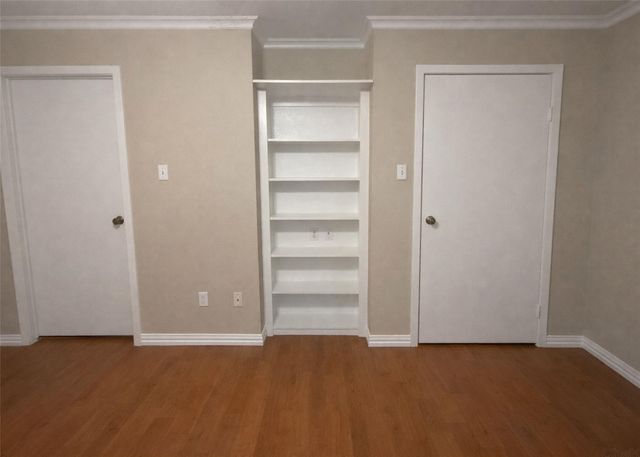 12905 Woodforest Boulevard 305, Houston, TX 77015