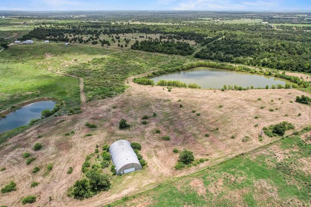 3935 County Road 463, Elgin, TX 78621