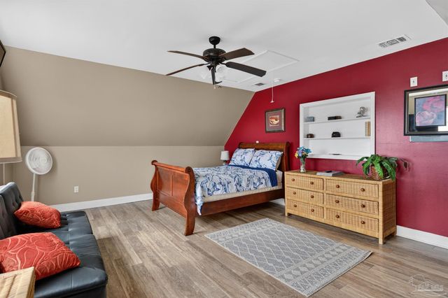 7591 White Sands Blvd, Navarre, FL 32566