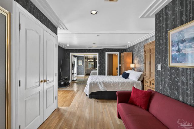 7591 White Sands Blvd, Navarre, FL 32566