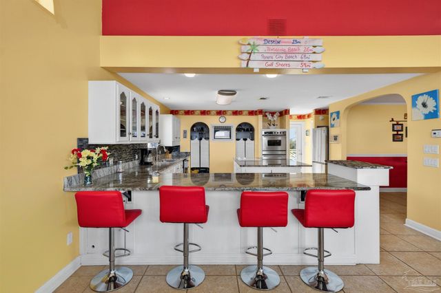 7591 White Sands Blvd, Navarre, FL 32566