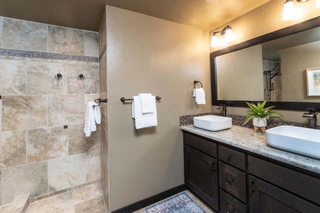 17579 Pathfinder Lane 6, Sunriver, OR 97707