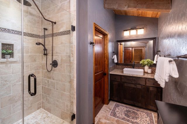 17579 Pathfinder Lane 6, Sunriver, OR 97707