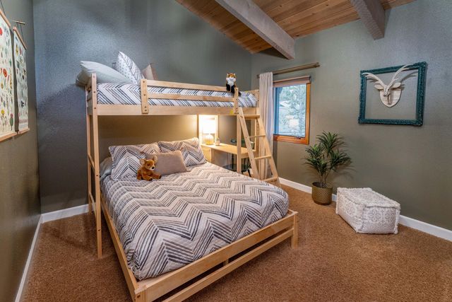 17579 Pathfinder Lane 6, Sunriver, OR 97707