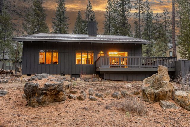 17579 Pathfinder Lane 6, Sunriver, OR 97707