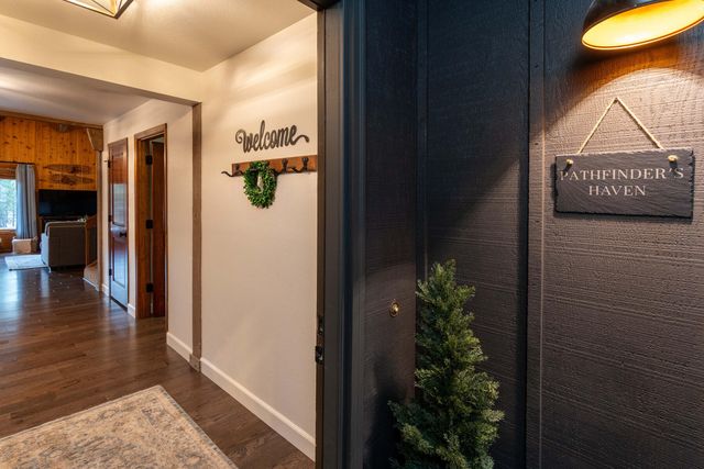 17579 Pathfinder Lane 6, Sunriver, OR 97707