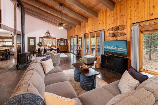 17579 Pathfinder Lane 6, Sunriver, OR 97707