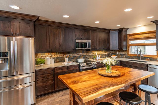 17579 Pathfinder Lane 6, Sunriver, OR 97707