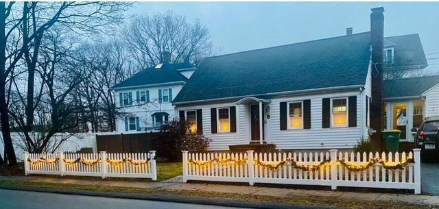 40 Shattuck Park Rd, Norwood, MA 02062