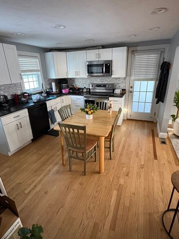 40 Shattuck Park Rd, Norwood, MA 02062