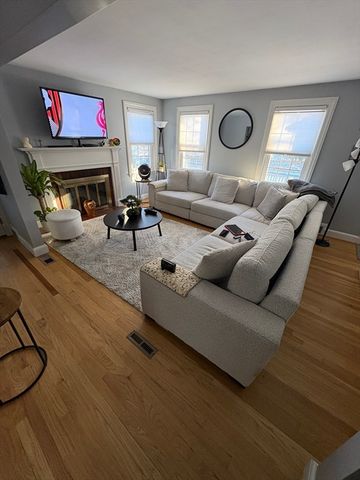 40 Shattuck Park Rd, Norwood, MA 02062