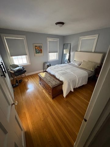 40 Shattuck Park Rd, Norwood, MA 02062