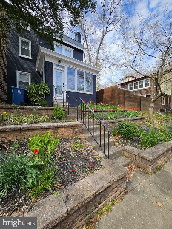 1711 N BROOM ST, WILMINGTON, DE 19806 — exterior