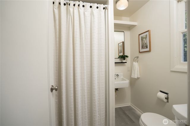 1517 S Lawrence Street, Tacoma, WA 98405