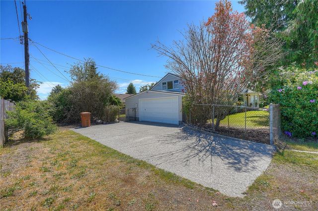 1517 S Lawrence Street, Tacoma, WA 98405
