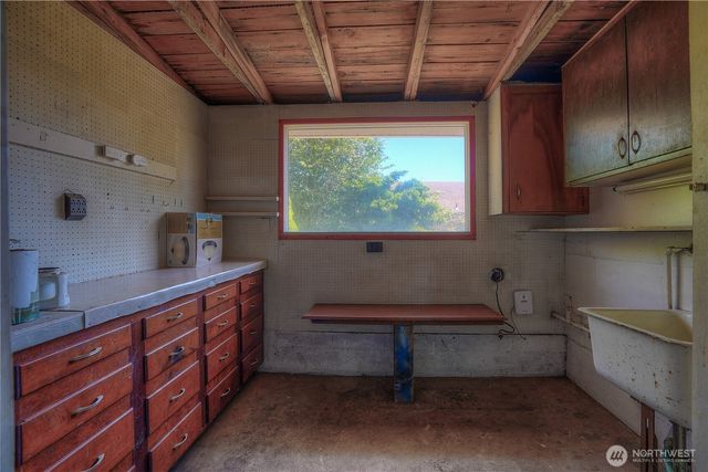 1517 S Lawrence Street, Tacoma, WA 98405