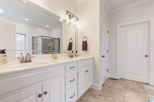 4949 ZOBA CIRCLE, Trussville, AL 35173