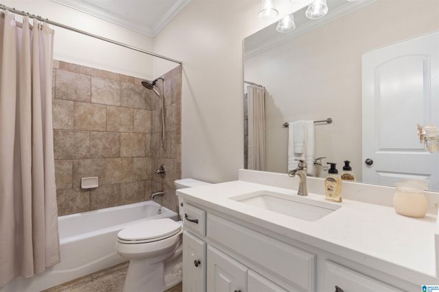 4949 ZOBA CIRCLE, Trussville, AL 35173