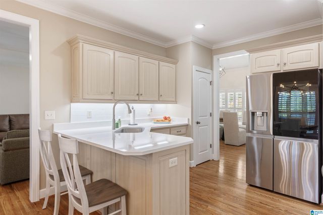 4949 ZOBA CIRCLE, Trussville, AL 35173