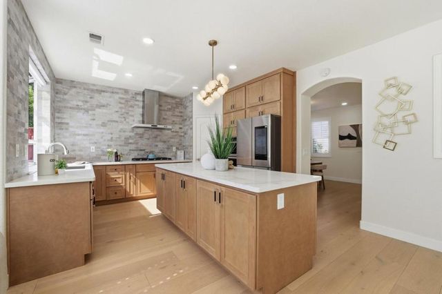 2965 Calle De Las Estrella, San Jose, CA 95148