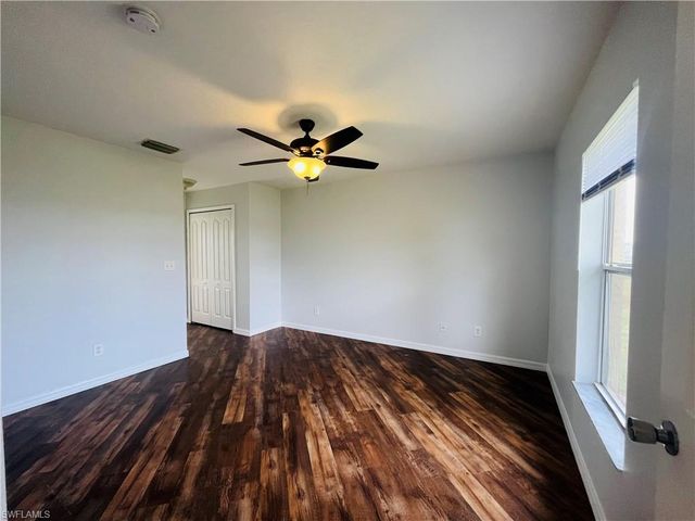 313 NE 30th ST, Cape Coral, FL 33909