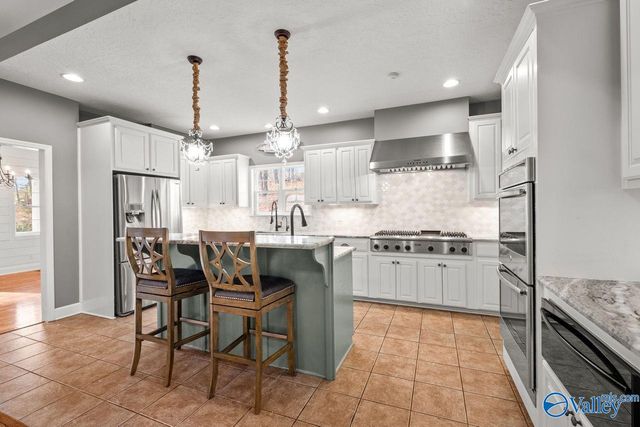 157 Hickory Ridge Drive, Glencoe, AL 35905