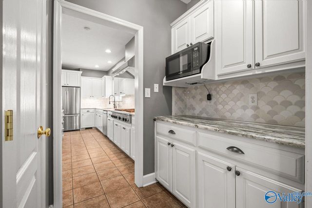 157 Hickory Ridge Drive, Glencoe, AL 35905