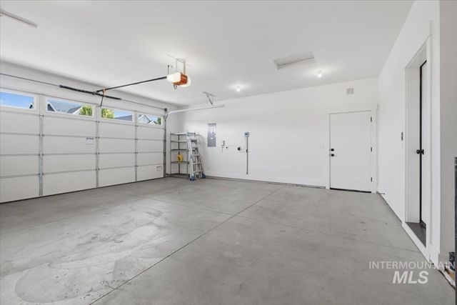3457 E Berghan Street, Meridian, ID 83642