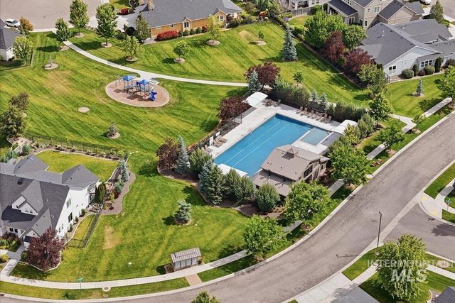 3457 E Berghan Street, Meridian, ID 83642