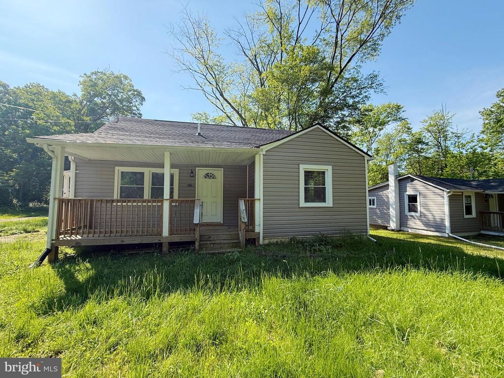 Image 2 of property listing at 1535 MITCHELL LN, Aberdeen, MD 21001