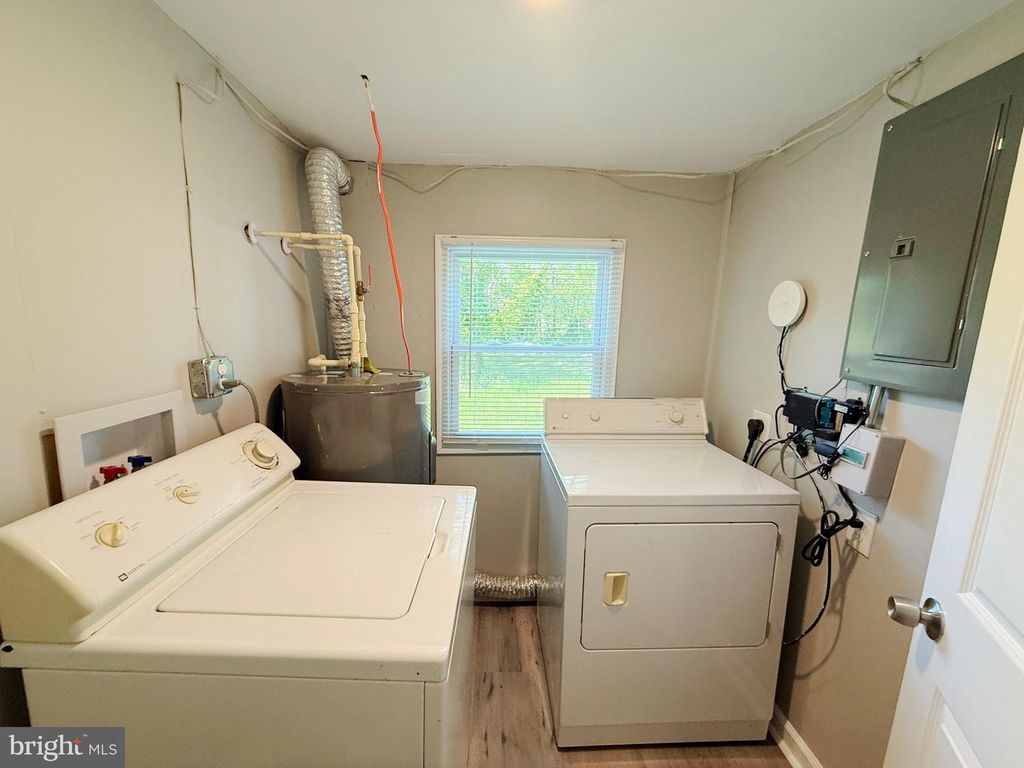Image 32 of property listing at 1535 MITCHELL LN, Aberdeen, MD 21001