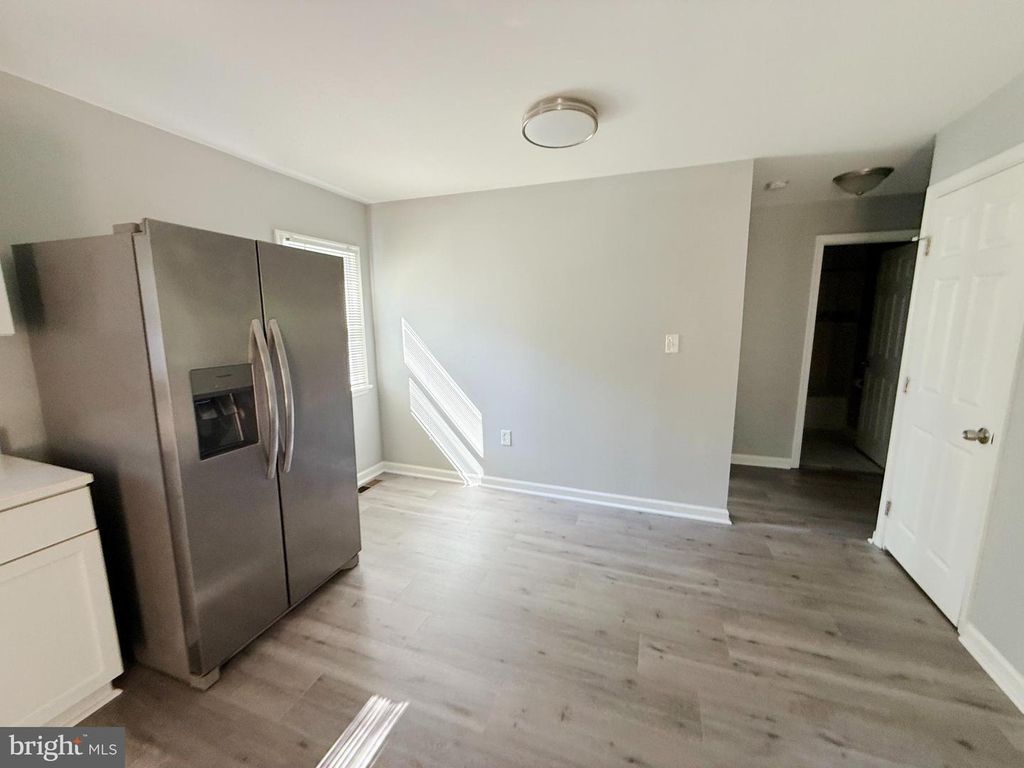 Image 7 of property listing at 1535 MITCHELL LN, Aberdeen, MD 21001