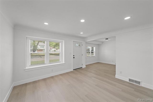 20323 Regent Drive, Detroit, MI 48205