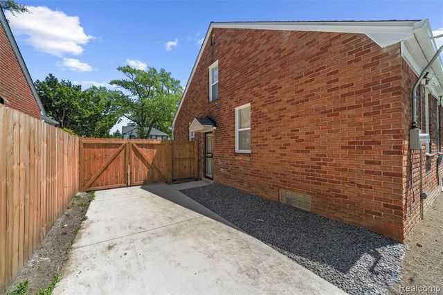 20323 Regent Drive, Detroit, MI 48205