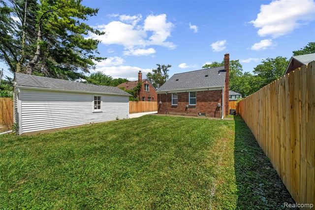 20323 Regent Drive, Detroit, MI 48205