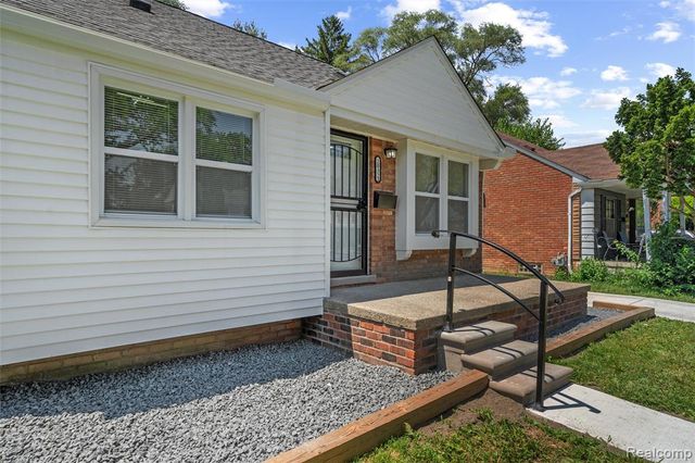 20323 Regent Drive, Detroit, MI 48205