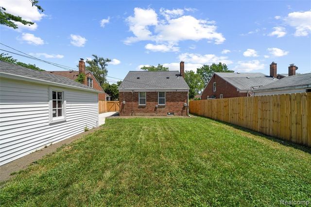 20323 Regent Drive, Detroit, MI 48205