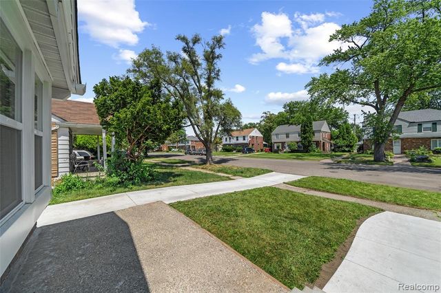 20323 Regent Drive, Detroit, MI 48205