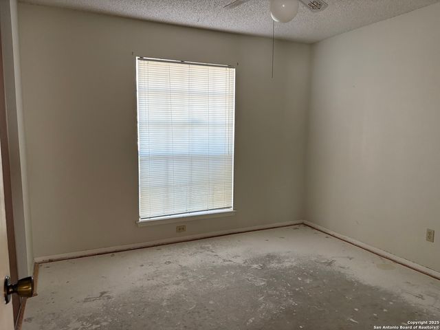 5319 Timber Row, San Antonio, TX 78250