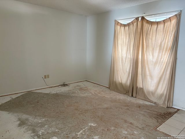 5319 Timber Row, San Antonio, TX 78250