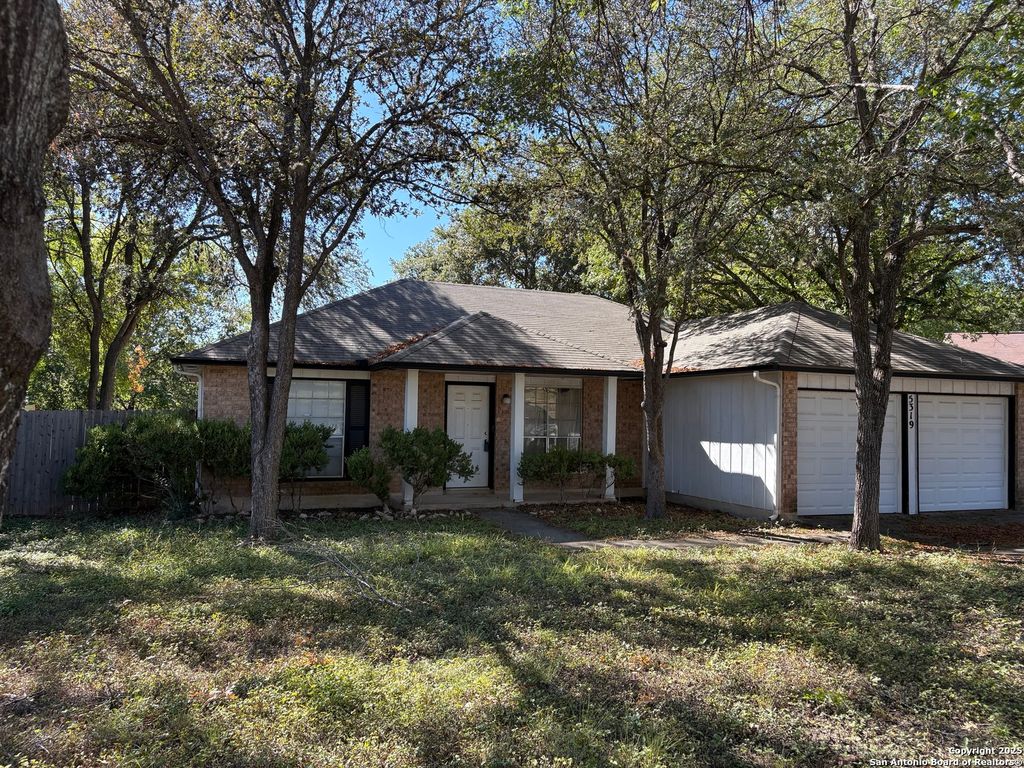 5319 Timber Row, San Antonio, TX 78250