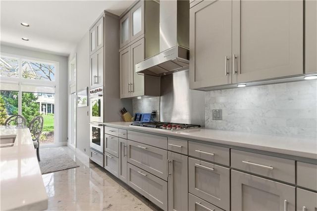 4824 W 144th Terrace, Overland Park, KS 66224