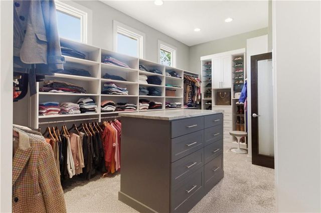 4824 W 144th Terrace, Overland Park, KS 66224