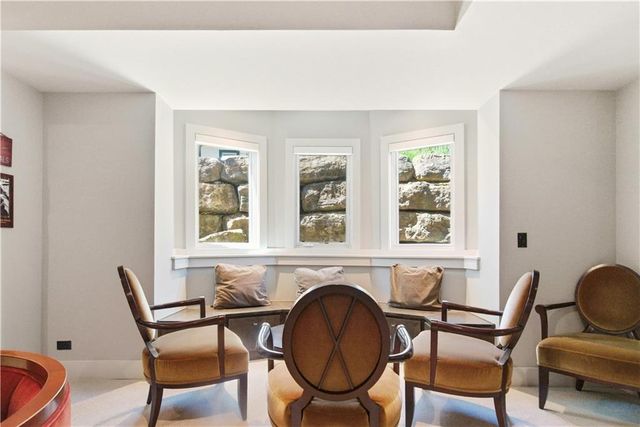 4824 W 144th Terrace, Overland Park, KS 66224