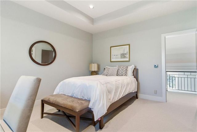 4824 W 144th Terrace, Overland Park, KS 66224