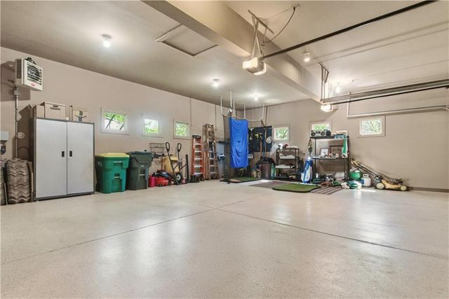 4824 W 144th Terrace, Overland Park, KS 66224