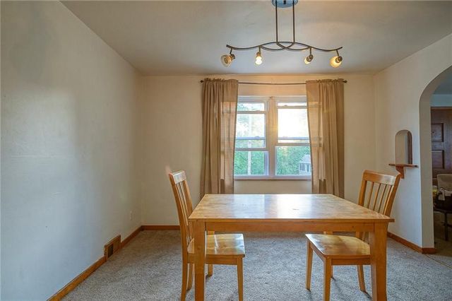 5208 White Oak Dr, Penn Hills, PA 15147