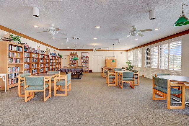 1950 SW Palm City Road 14-304, Stuart, FL 34994