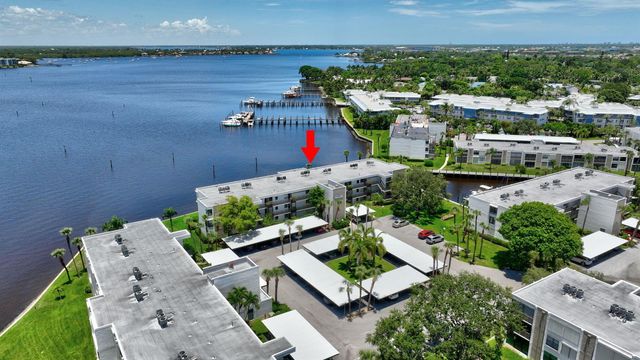 1950 SW Palm City Road 14-304, Stuart, FL 34994